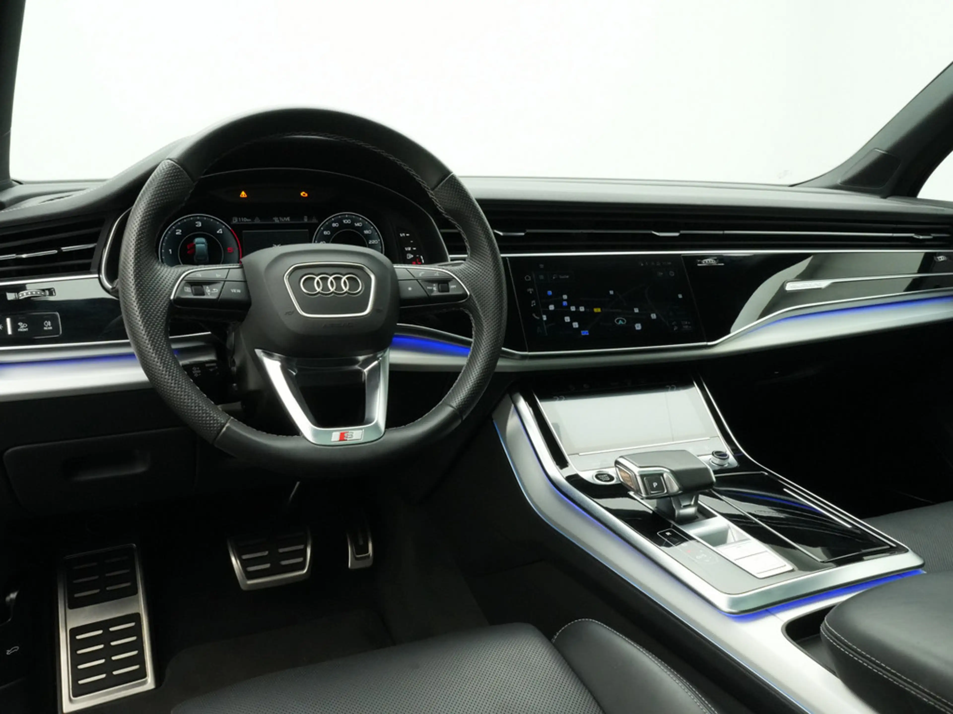 Audi Q7 50 quattro S line STANDHZ MATRIX LUFT PANO — photo 12
