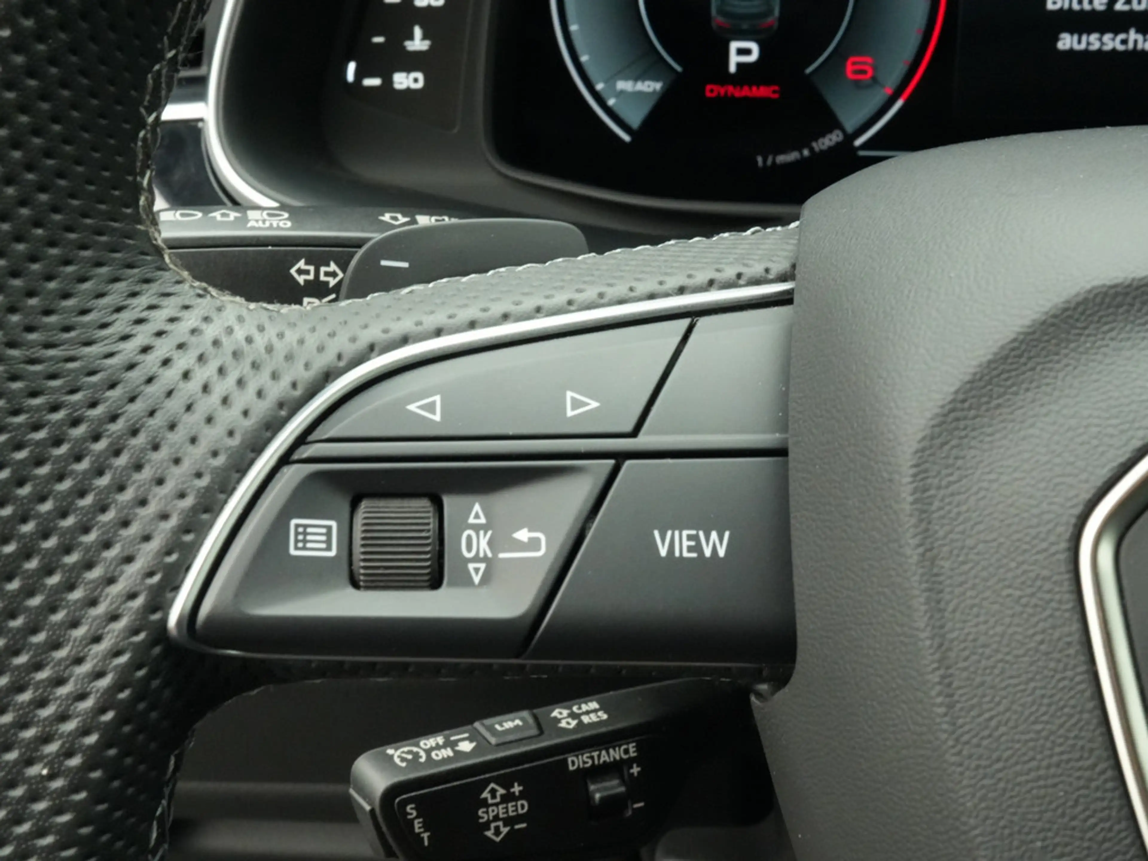 Audi Q7 50 quattro S line STANDHZ MATRIX LUFT PANO — photo 13