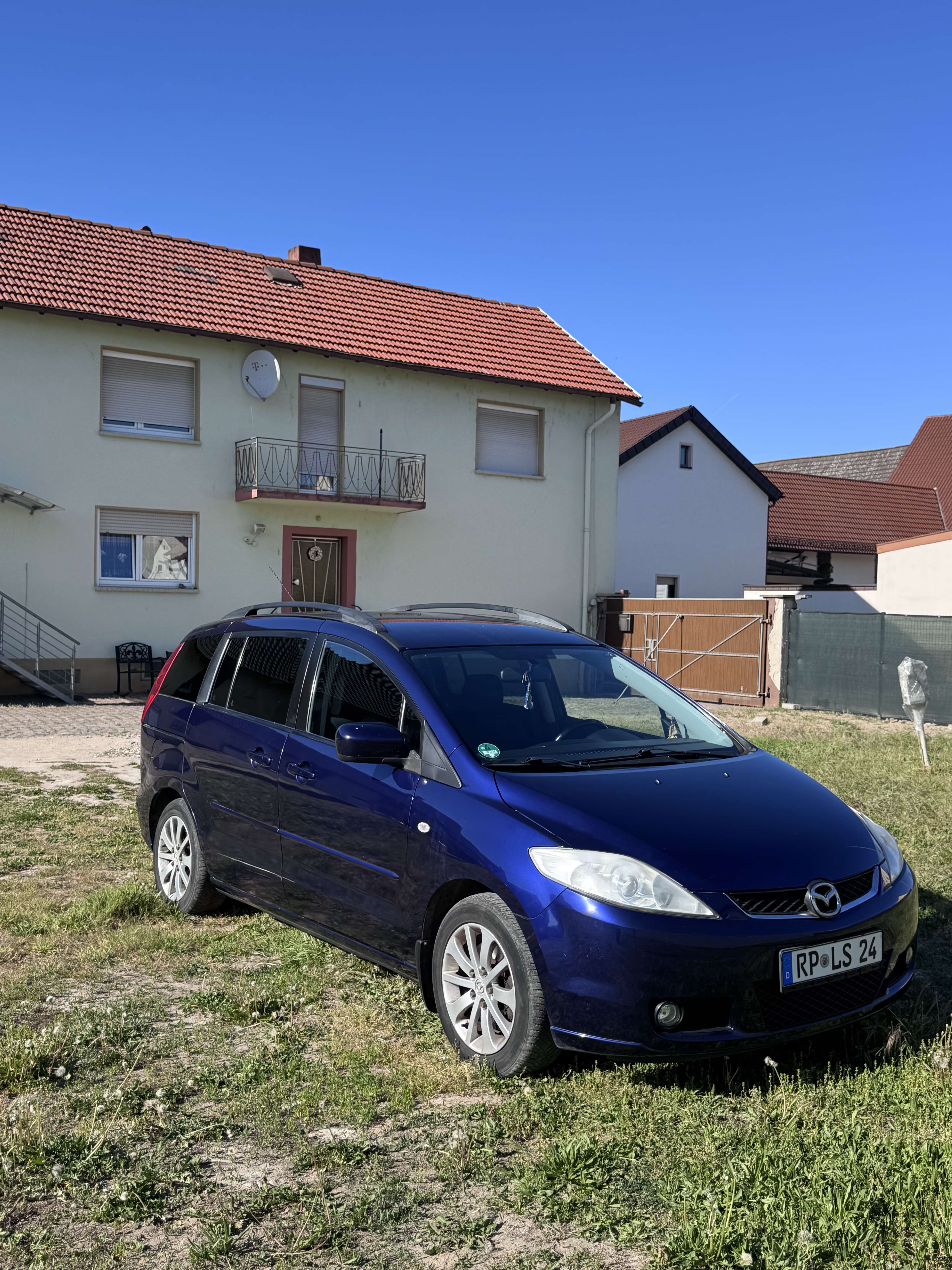 Second hand Mazda 5 2.0