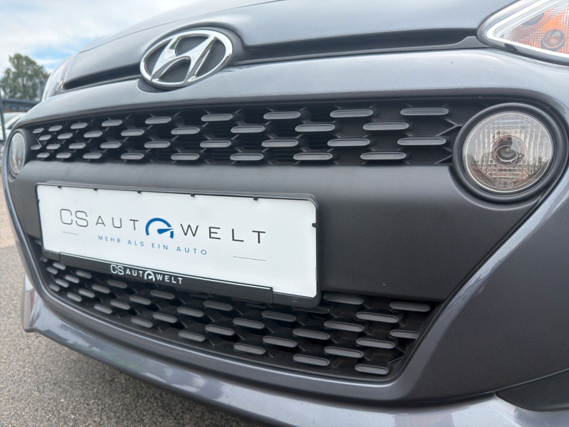 Hyundai i10 Select AUTOMATIK KLIMA TÜV 07.2028 — photo 10