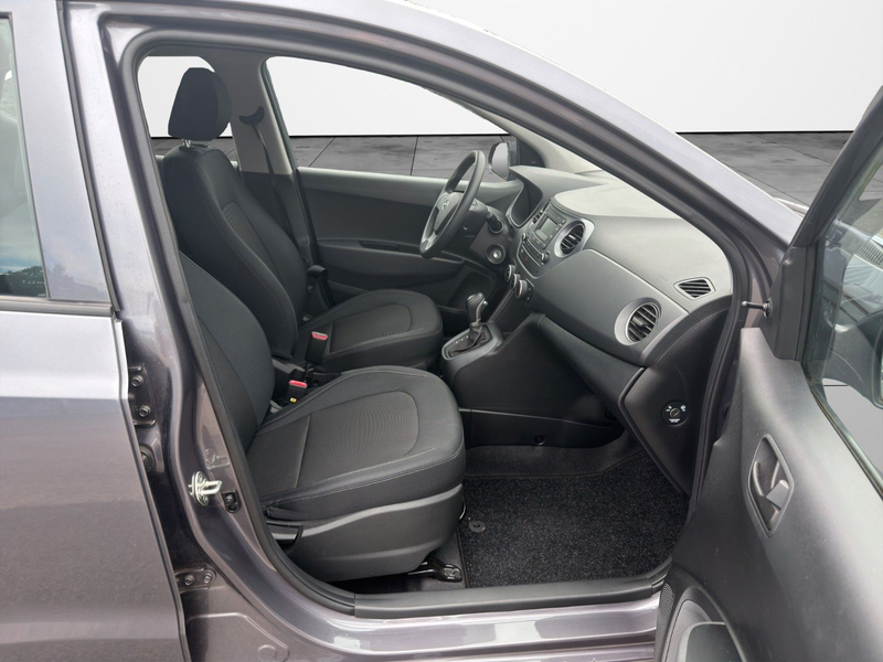 Hyundai i10 Select AUTOMATIK KLIMA TÜV 07.2028 — photo 15