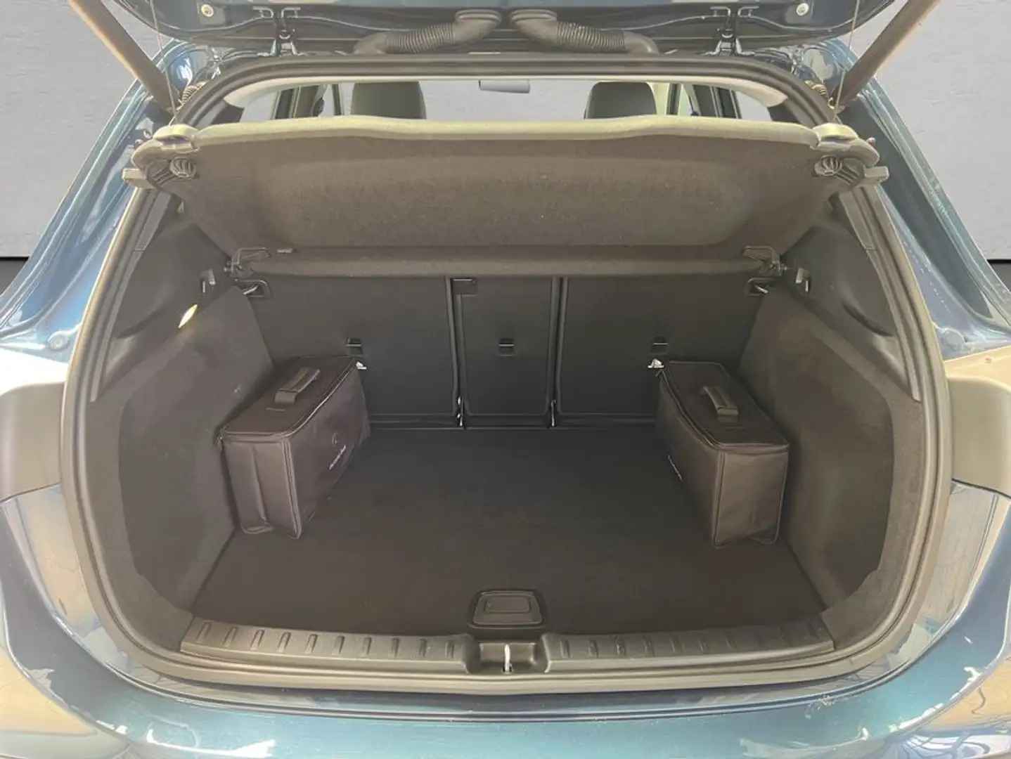 Mercedes-Benz GLA 250 GLA Blauw - 2