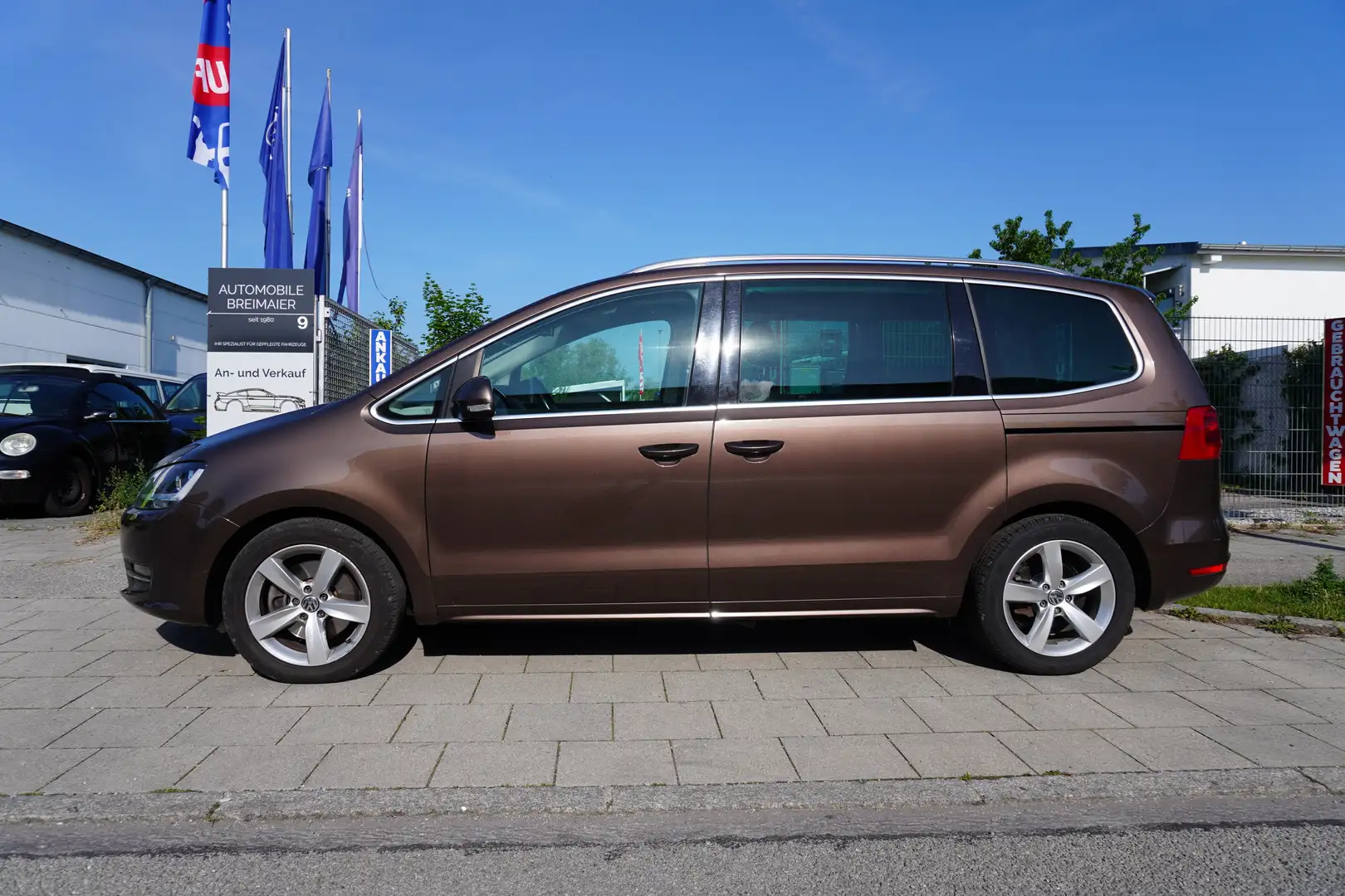 Volkswagen Sharan 2,0*HIGHLINE*BMT*AUTOMATIK*VW-SCHECKHEFT*LEDER*1HD Brun - 2