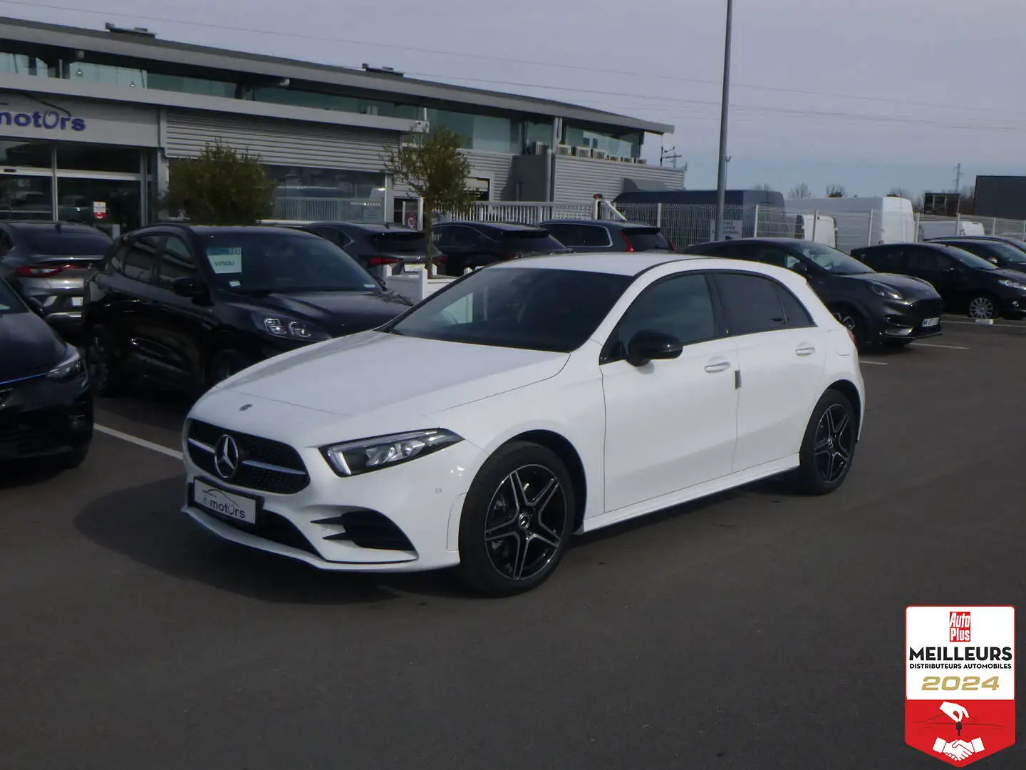 Mercedes-Benz CL AMG Line 250 e 8G-DCT Blanc - 1