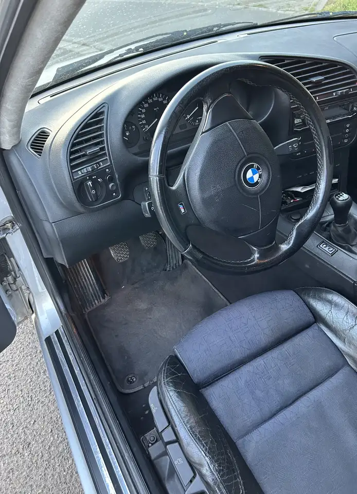 BMW 320i touring Sport Edition M-Paket, foto 6