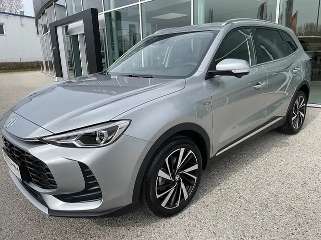 MG ZS 1.5 Hybrid+ Luxury