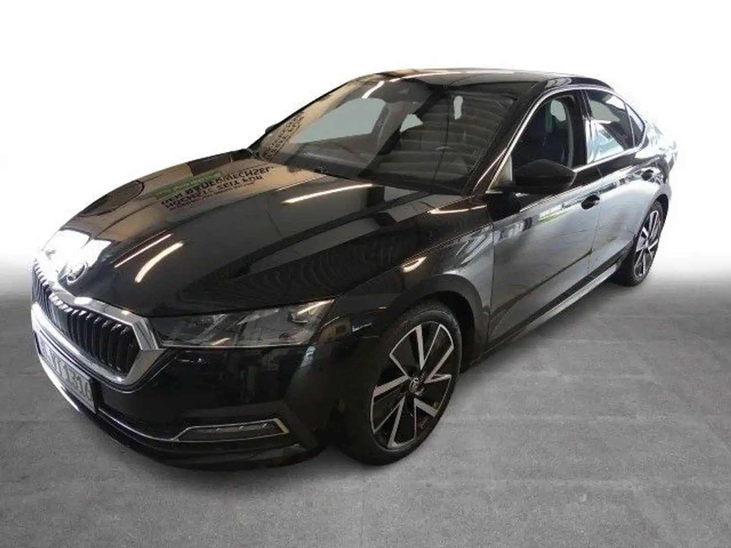Skoda Octavia 1.5TSI First Edition MATRIX-LED HEAD-UP Zwart - 2