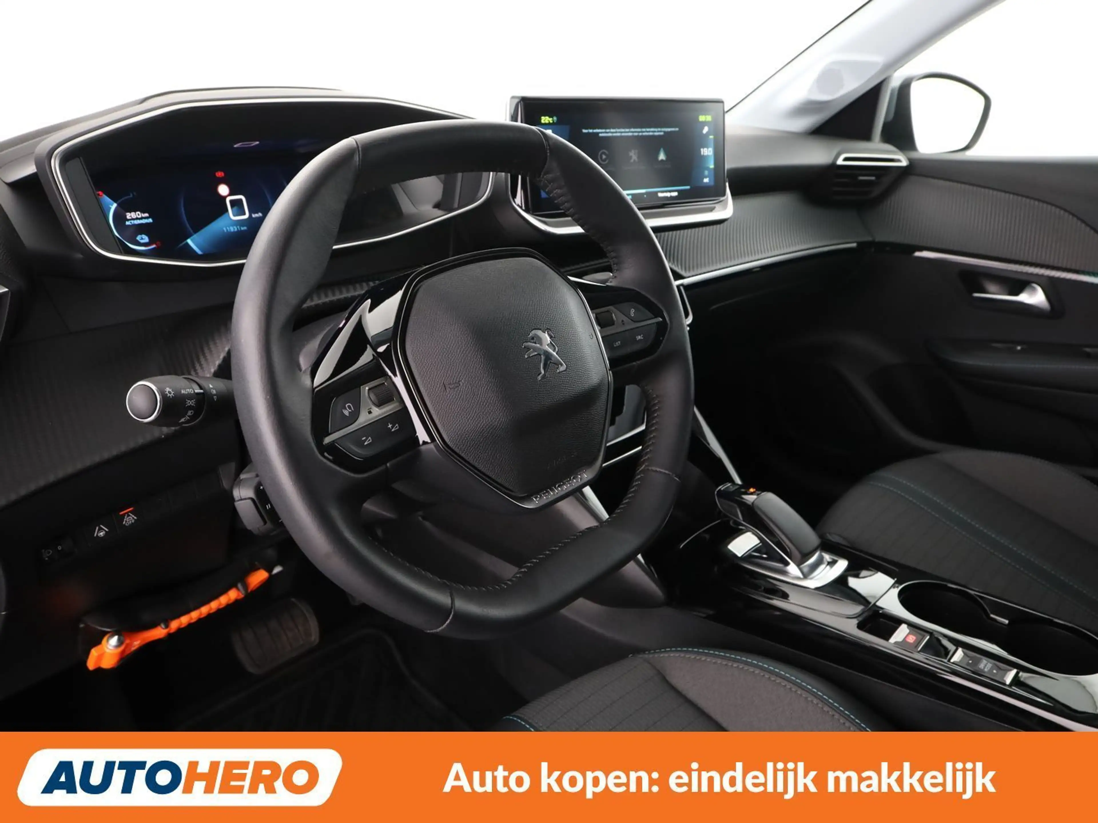 Peugeot e-208 electric drive 100 kW Allure Pack — photo 12