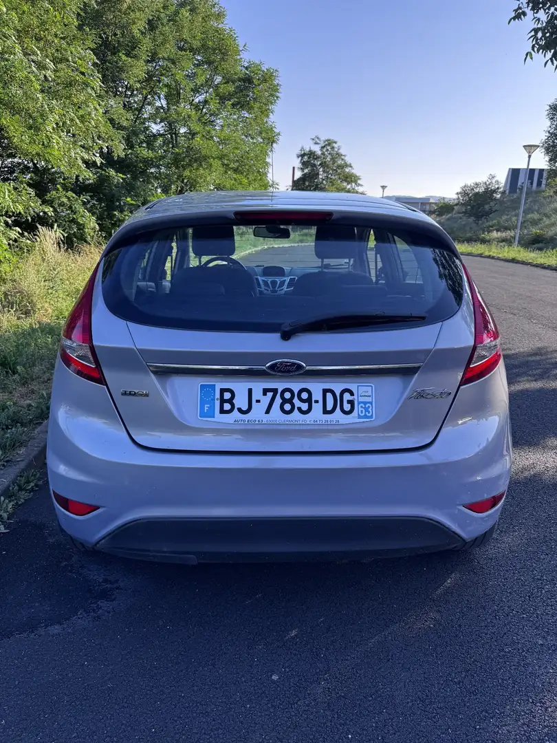 Ford Fiesta 1.6 TDCi 95 FAP Titanium - 2