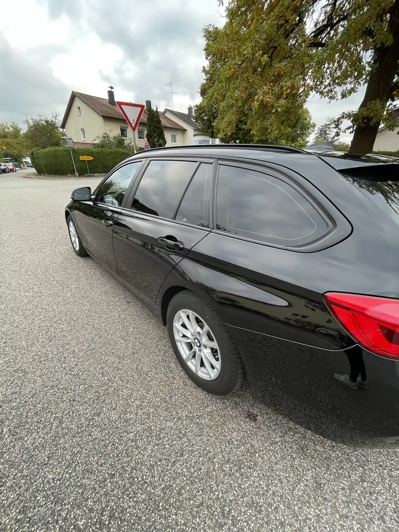 BMW 320 320d Aut. Advantage - 2