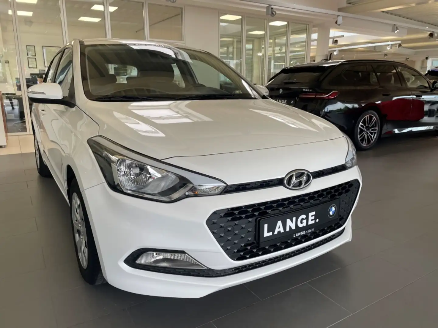 Hyundai i20 Go 1.2 Blanco - 2