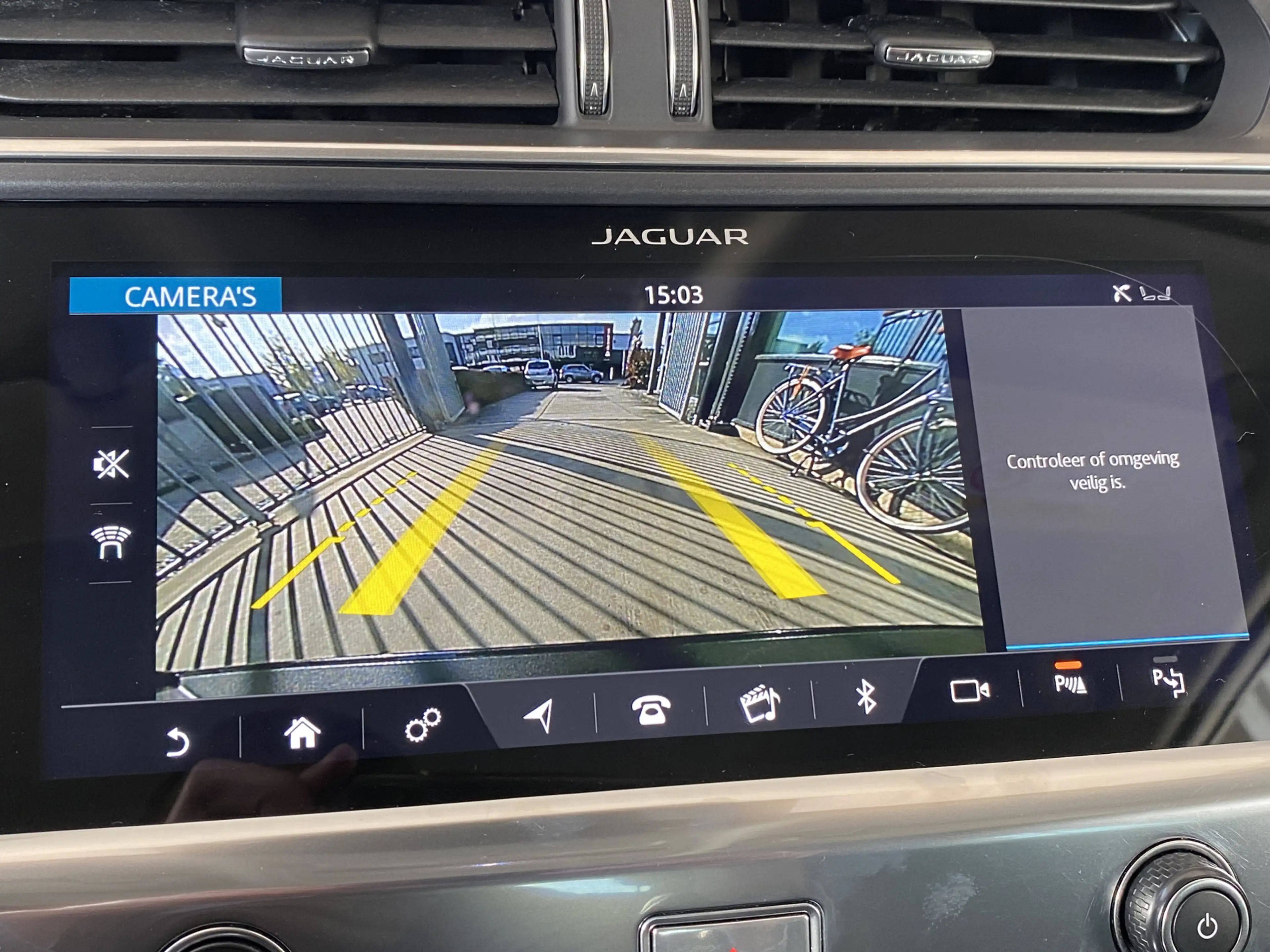 Jaguar I-Pace EV400 S | HEAD-UP DISPLAY | MERIDIAN | CAMERA | LE — photo 18