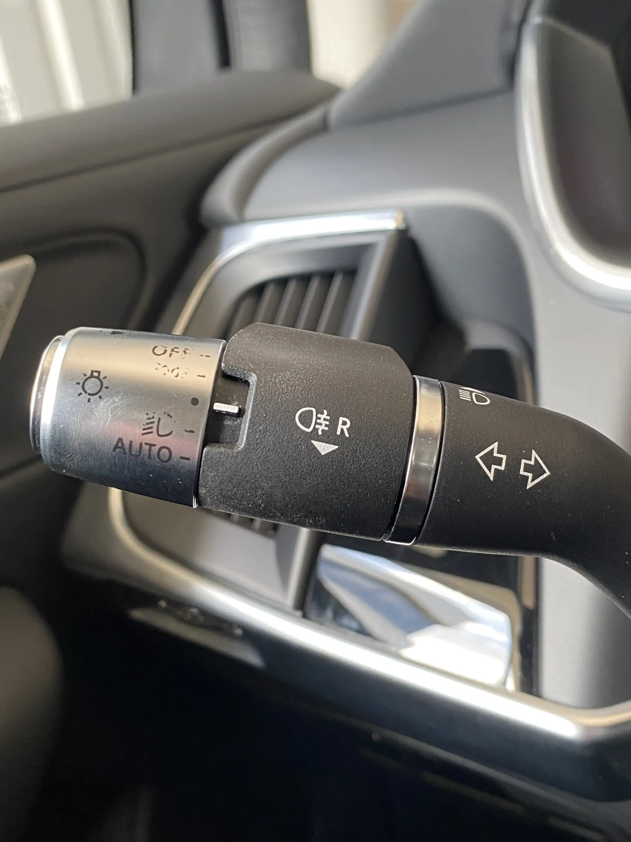 Jaguar I-Pace EV400 S | HEAD-UP DISPLAY | MERIDIAN | CAMERA | LE — photo 26