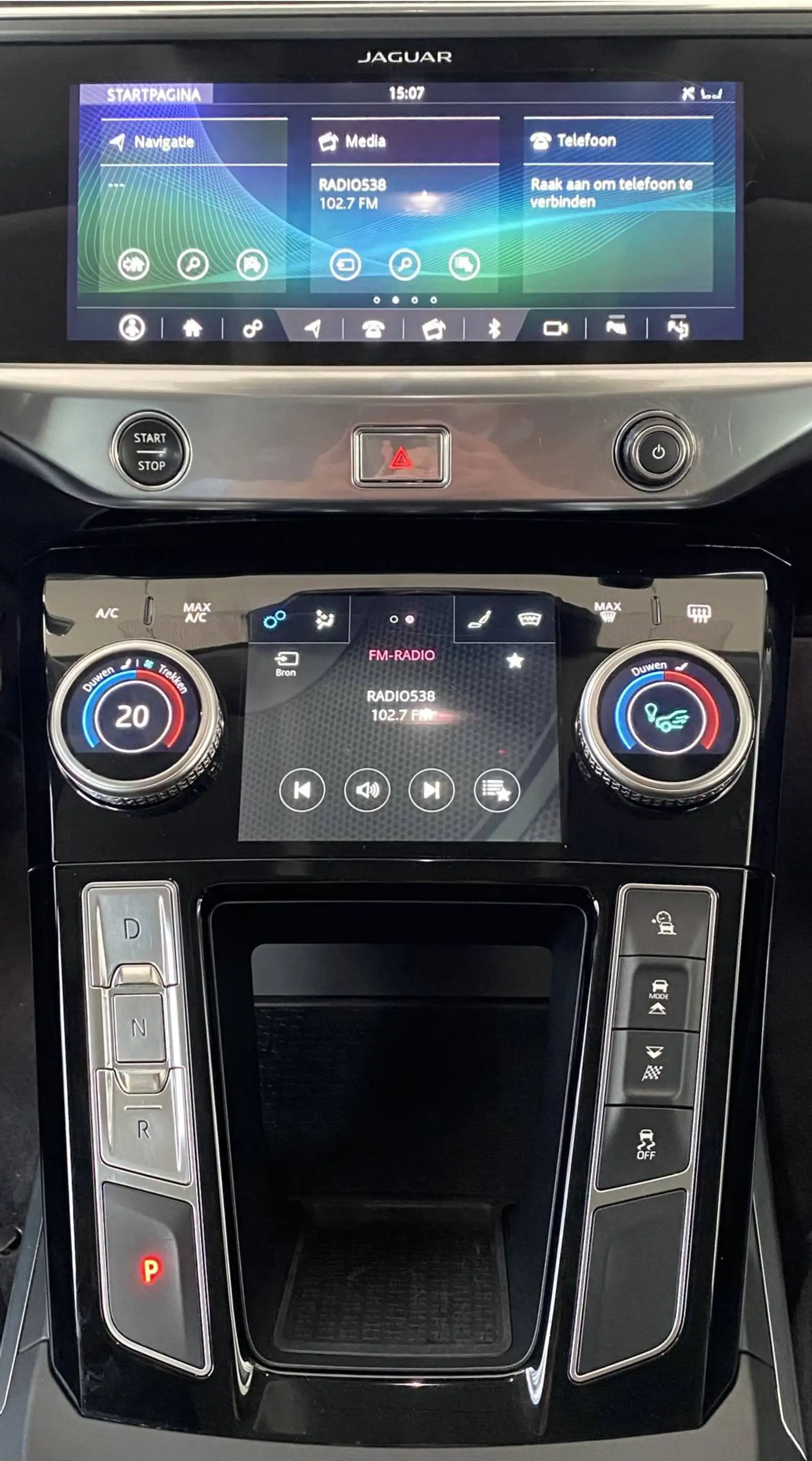 Jaguar I-Pace EV400 S | HEAD-UP DISPLAY | MERIDIAN | CAMERA | LE — photo 13