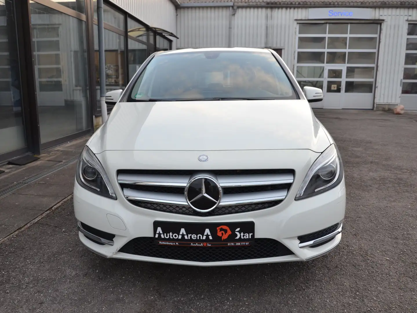Mercedes-Benz B 180 B 180 CDI ,Alu,Klima,Xenon,Navi,Shz,Tel,AHK,T-Ledr Weiß - 2
