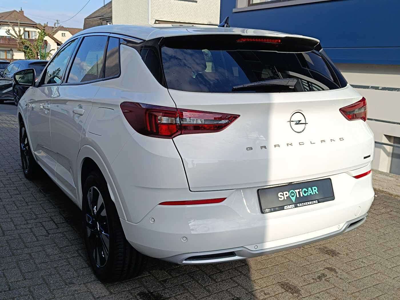 Opel Grandland
