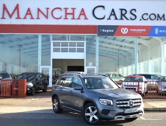 Mercedes-Benz GLB 200 200d 4Matic 8G-DCT