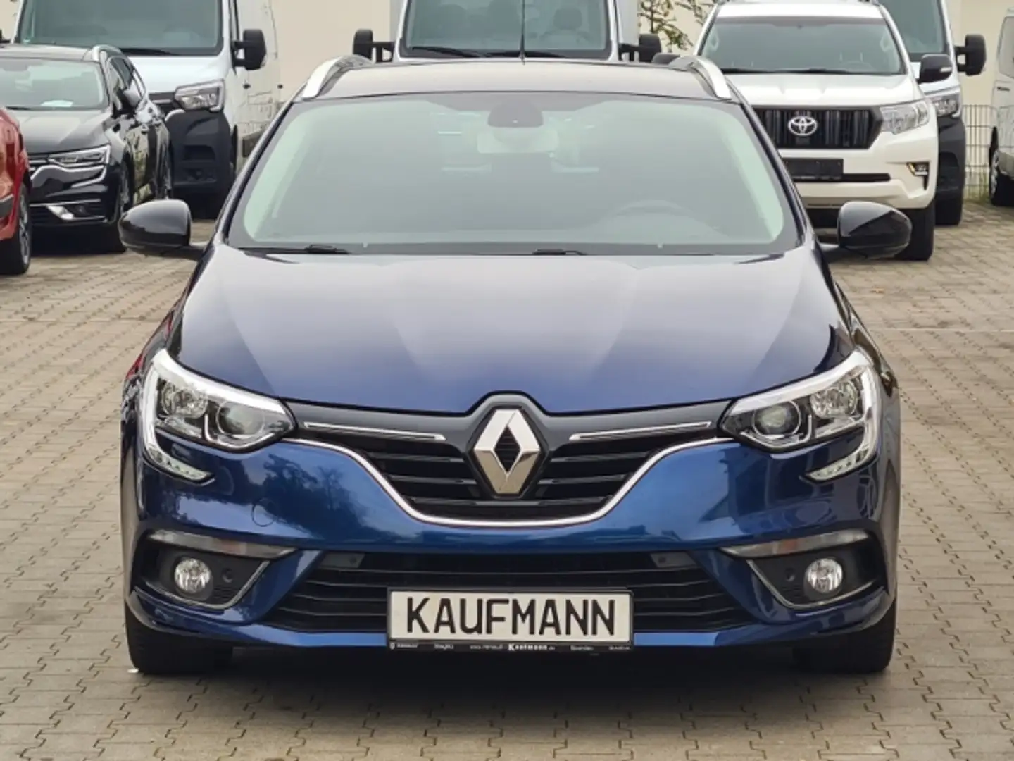 Renault Megane Grandtour Limited Deluxe  1.5 BLUE dCi Kamera+Navi Blauw - 2