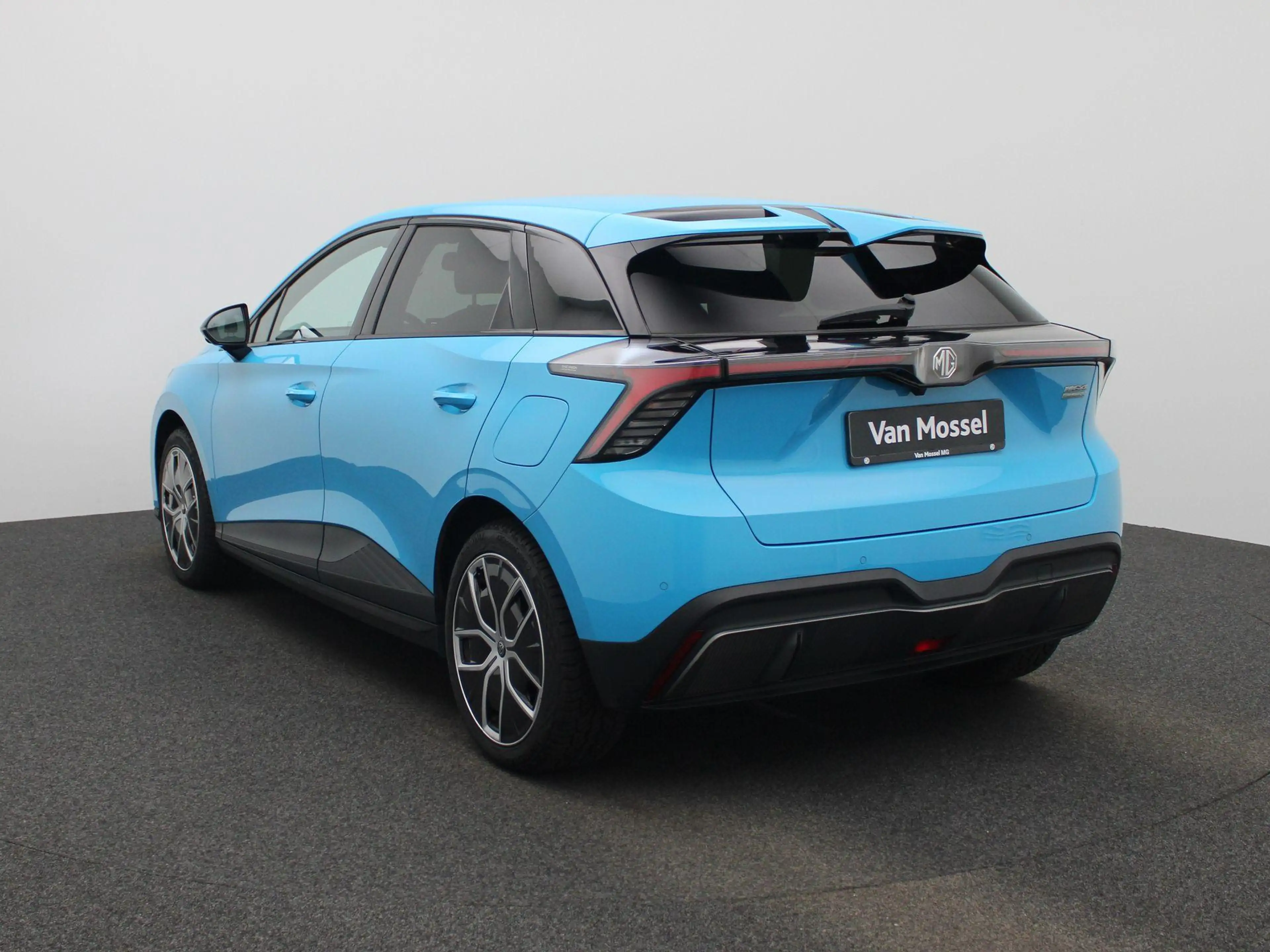 MG MG4 Luxury Long Range 64 Kwh | Navi | Camera | Led Kop — photo 2