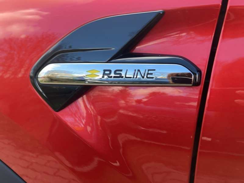 Renault Captur 1.6 E-TECH PHEV 160 R.S. Line Automatik — photo 13