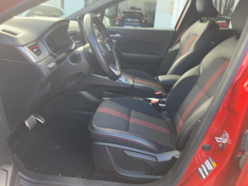 Renault Captur 1.6 E-TECH PHEV 160 R.S. Line Automatik — photo 6