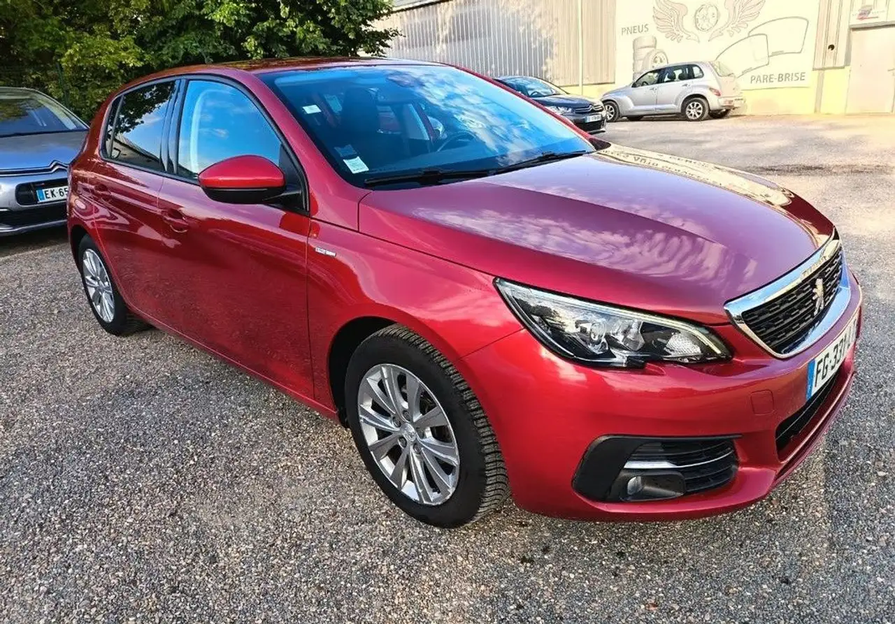 Peugeot 308 1.2 110cv STYLE BVM6