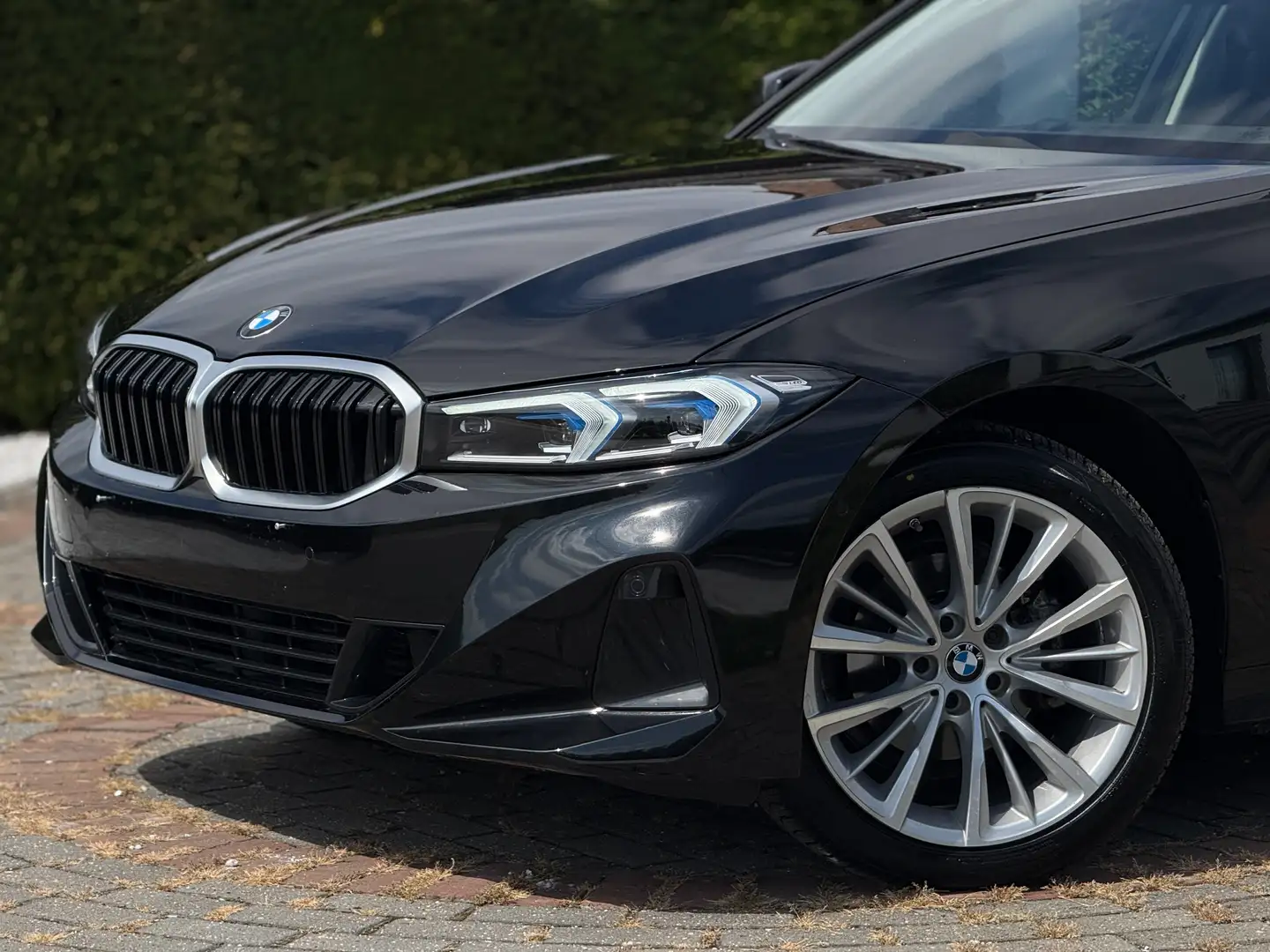 BMW 318 2025/Automaat/Head-up/Adaptive Laser LED/Camera/ Noir - 2