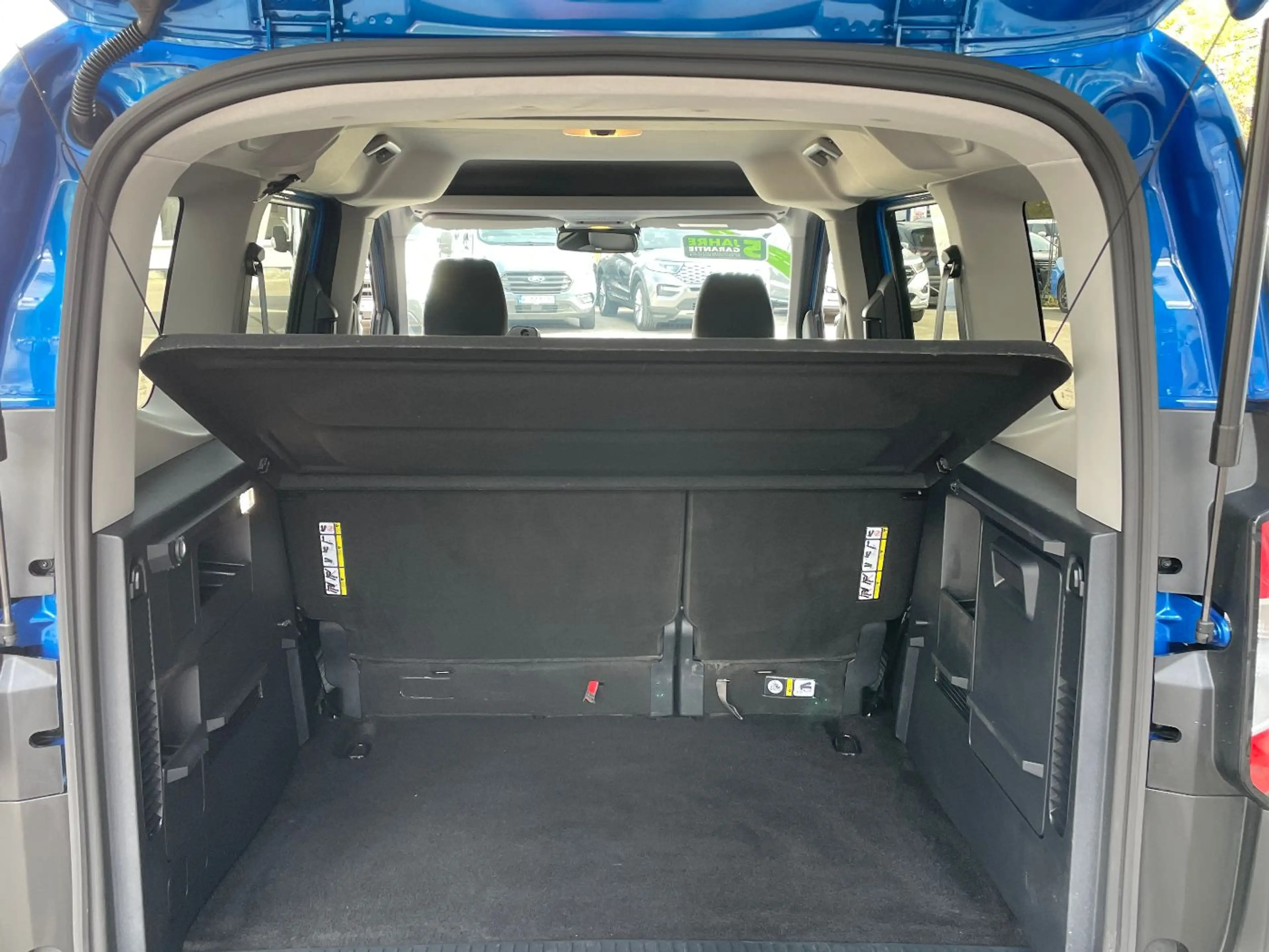 Ford Tourneo Courier 1.0 EcoBoost Active ACC+Navi+SHZ — photo 14