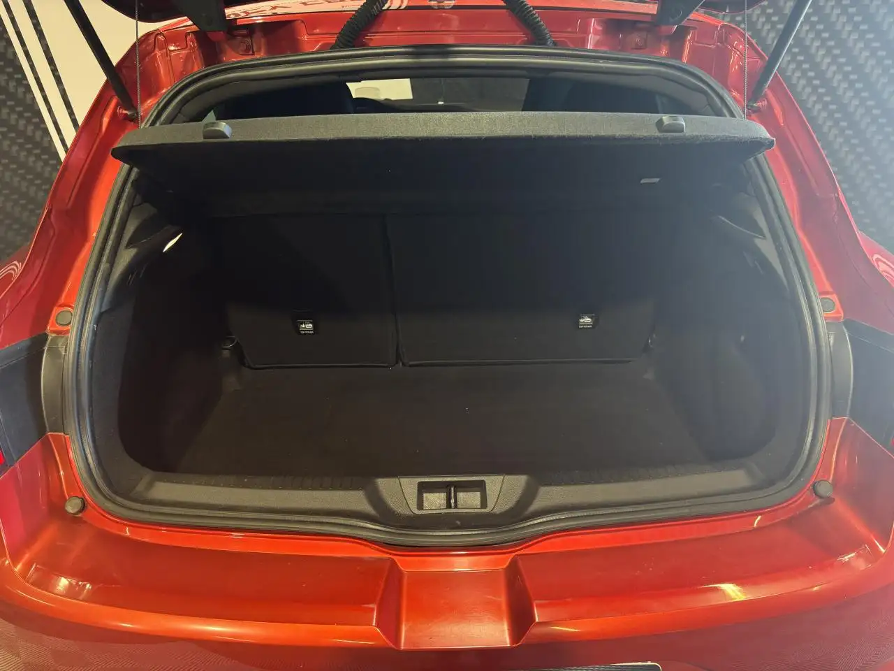 Renault Megane Berline — photo 31