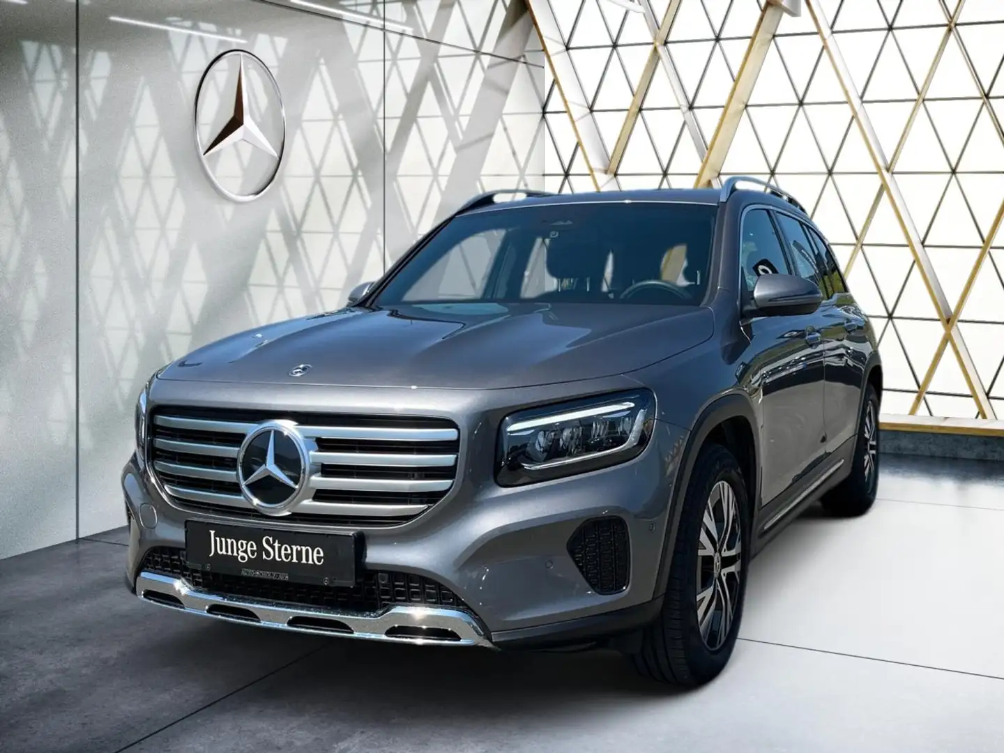 Mercedes-Benz GLB 200 d Progressive AHK*Kam*Easy-Pack*Keyless* Grey - 1