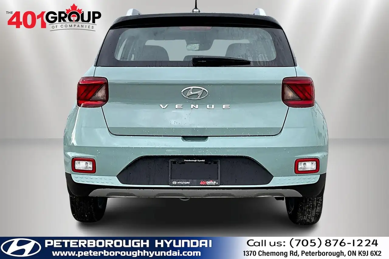 Hyundai Venue снимка Hyundai Venue
