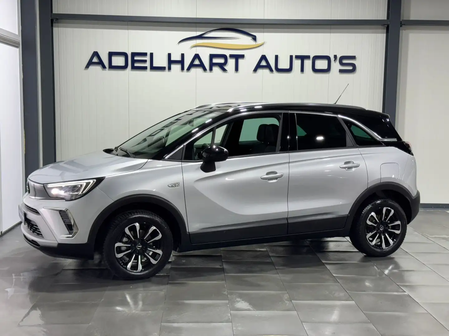 Opel Crossland 1.2 Turbo Elegance Automaat / Apple CarPlay Naviga Zilver - 1