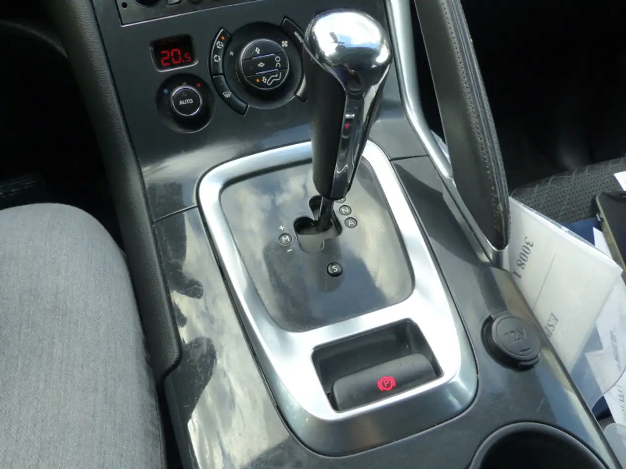 Peugeot 3008 3008 — photo 18