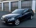 Mercedes-Benz E 250 Schwarz - thumbnail 5