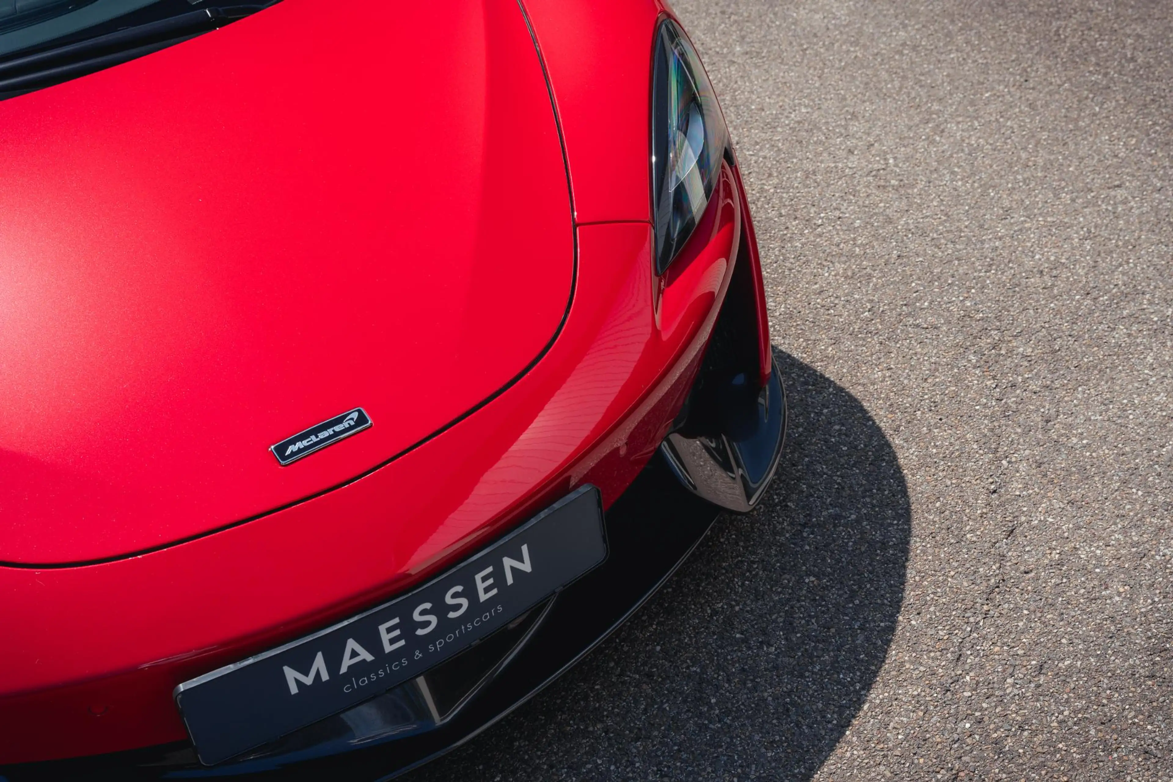McLaren 570S B&W - Dealer OH — photo 15