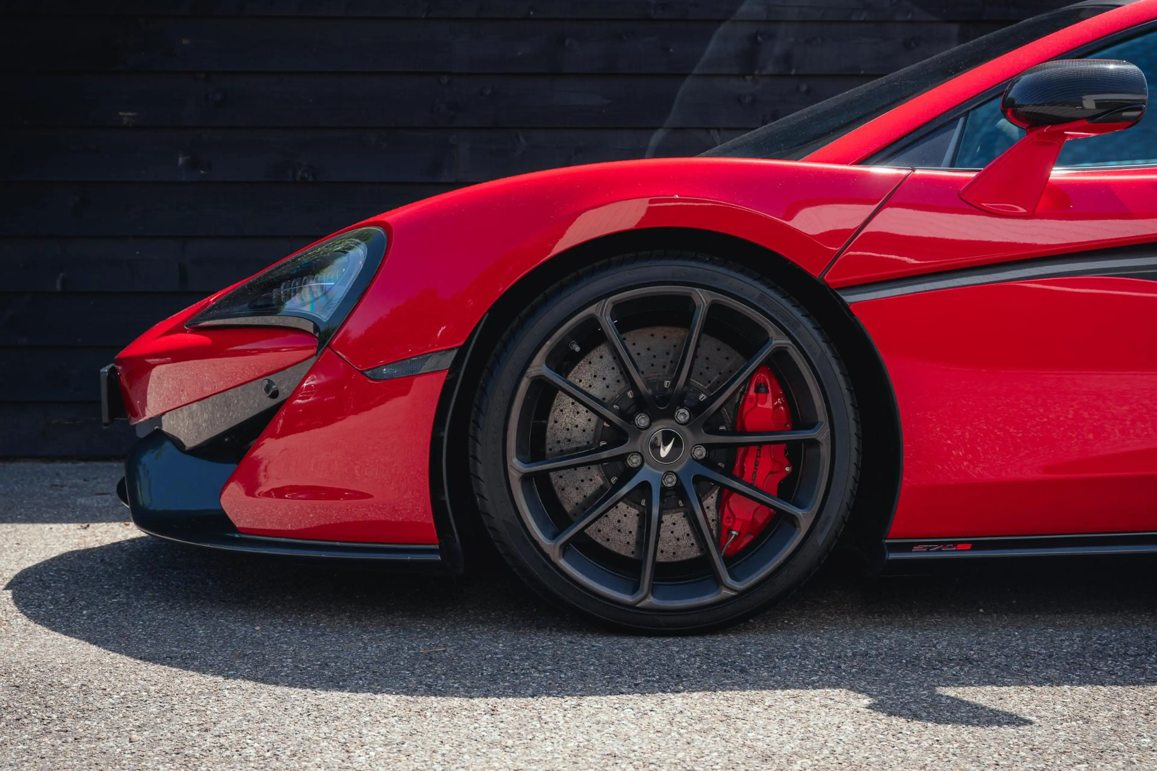 McLaren 570S B&W - Dealer OH — photo 12