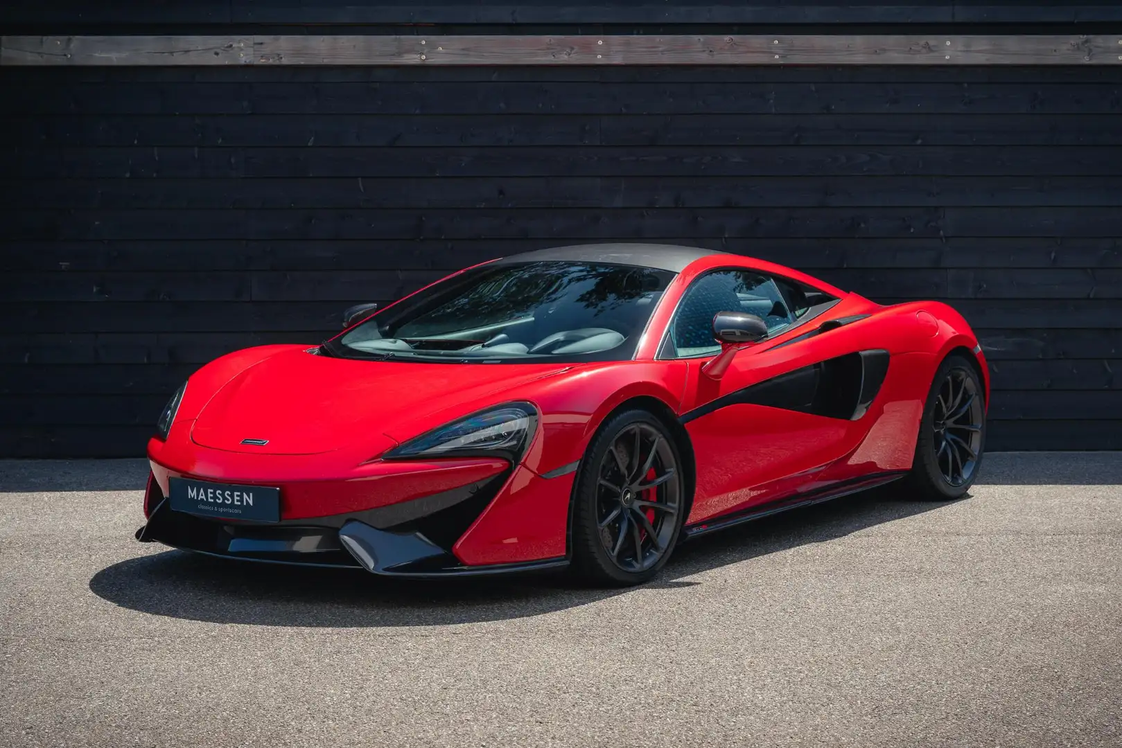 McLaren 570S - B&W - Dealer OH Rot - 1