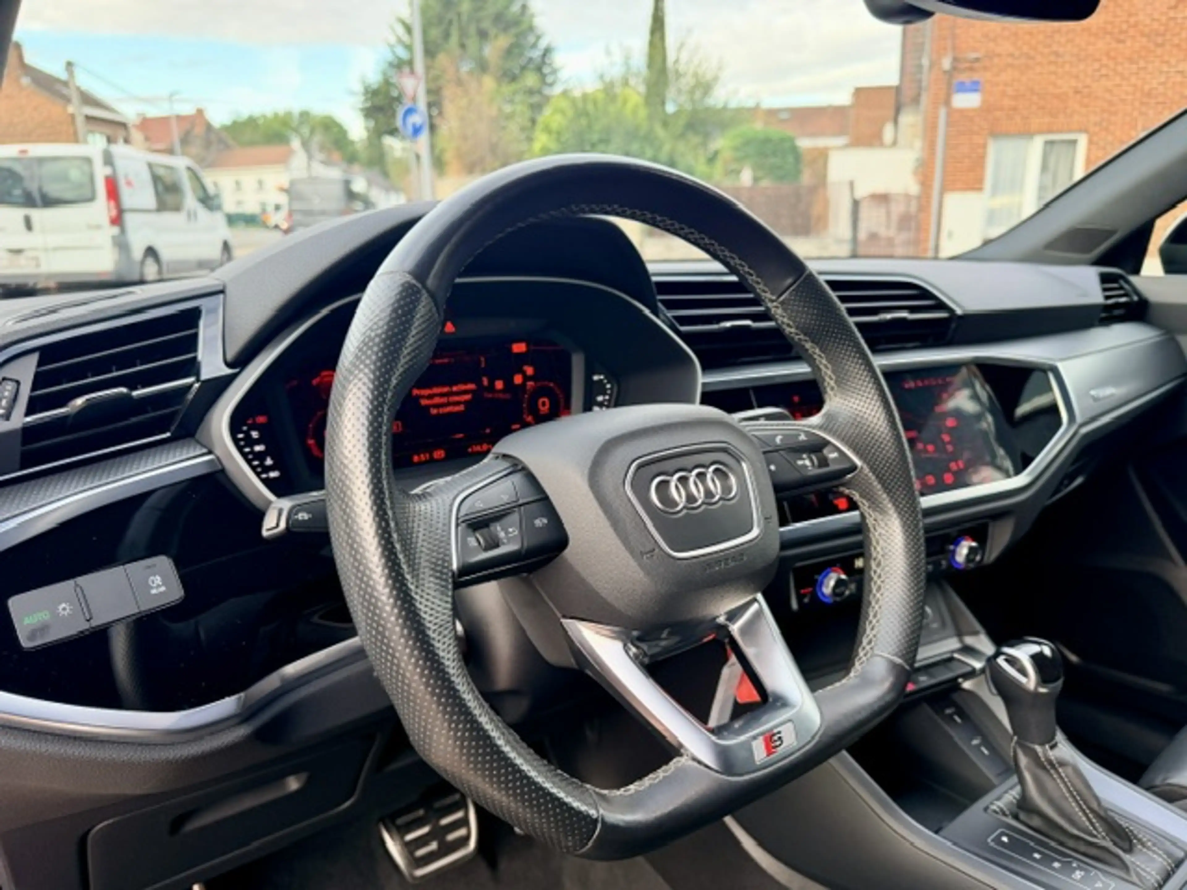 Audi Q3 Q3 40 TFSI Quattro (4x4) S line S tronic SPORTBACK Cuir Led Gps Garantie — photo 10