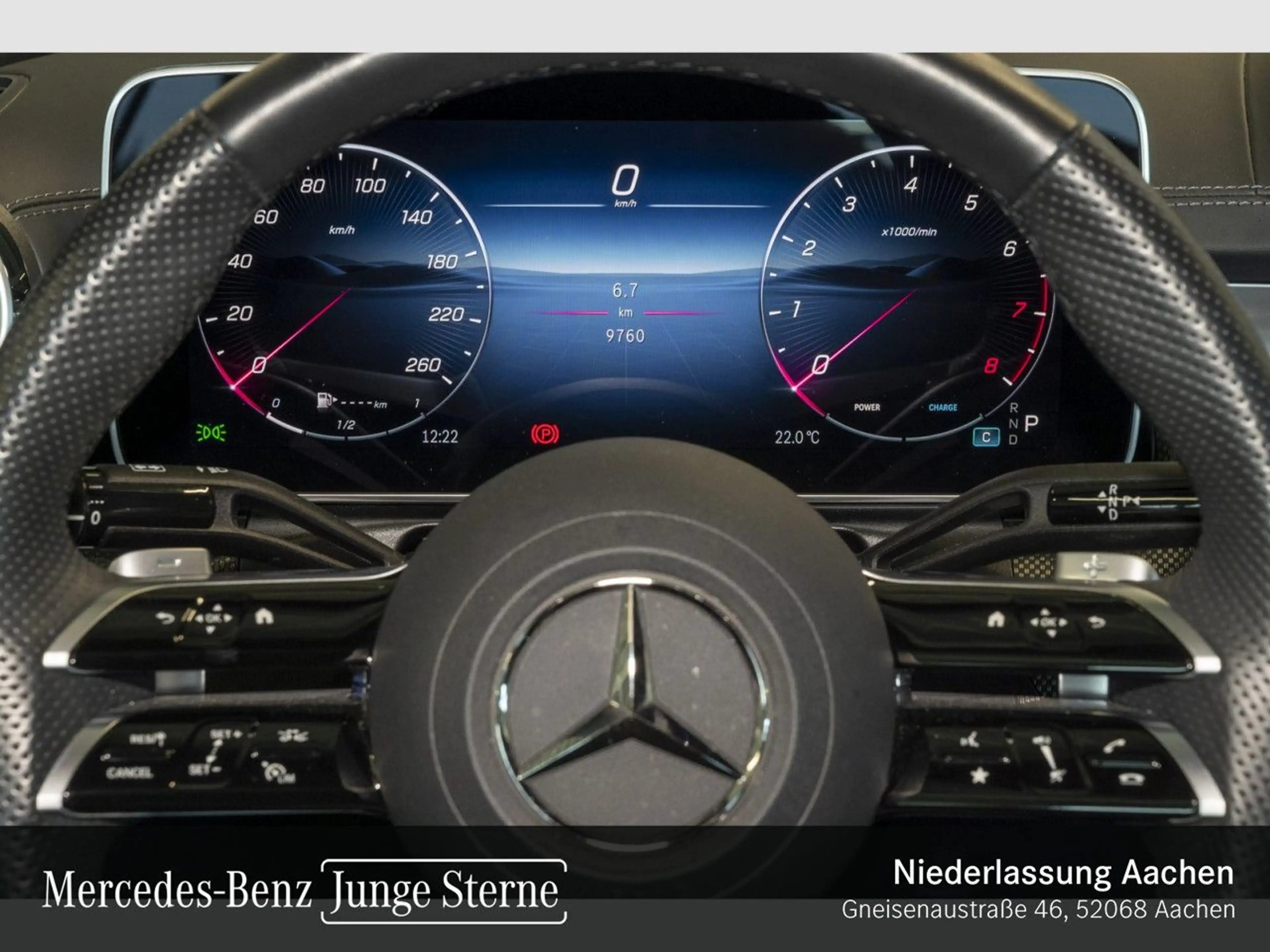 Mercedes-Benz CLE 200 AMG+NIGHT+360+LED+BURMESTER+TOTW+KEYLESS — photo 13