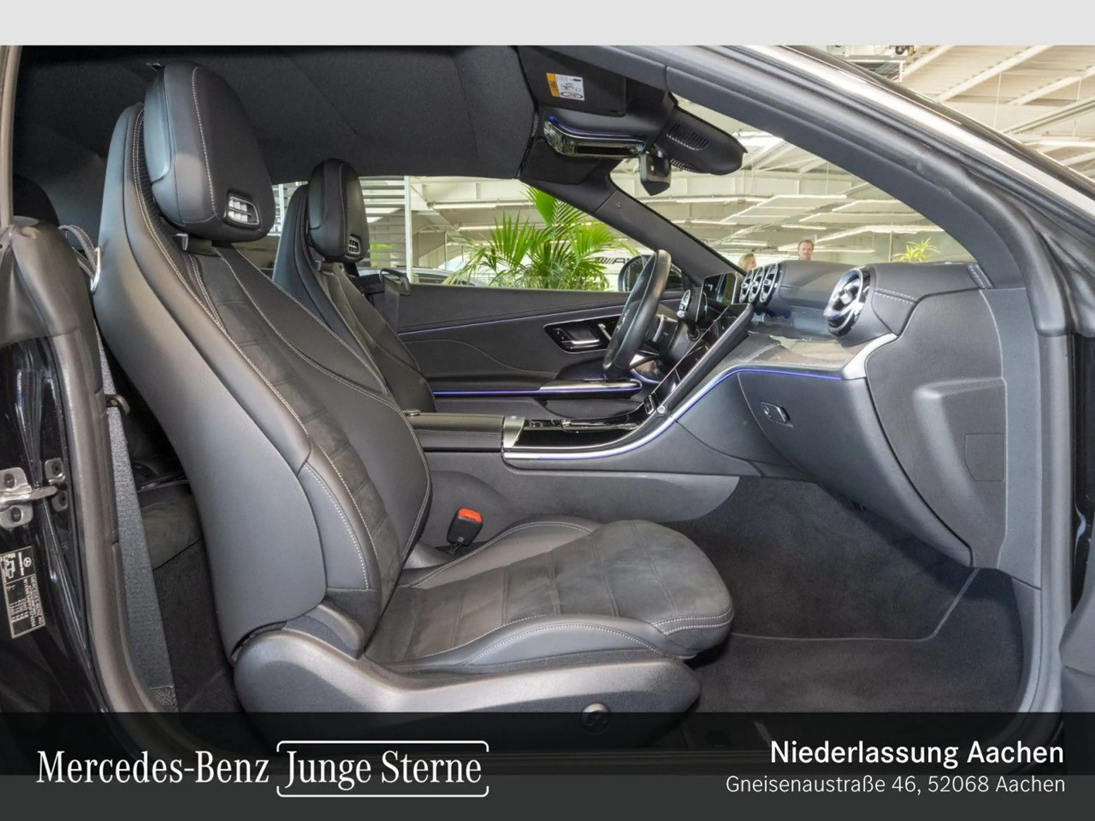 Mercedes-Benz CLE 200 AMG+NIGHT+360+LED+BURMESTER+TOTW+KEYLESS — photo 5
