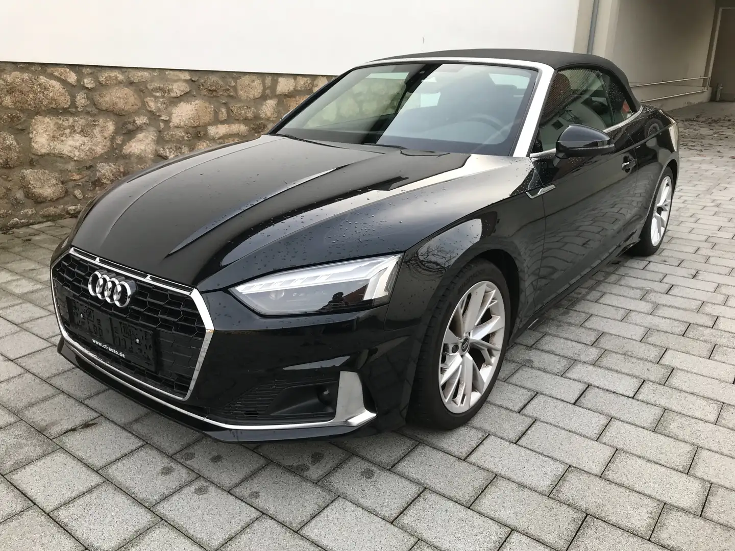 Audi A5 40 TFSI Cabrio adv Kopfraum Navi Matrix Virt Leder Noir - 2