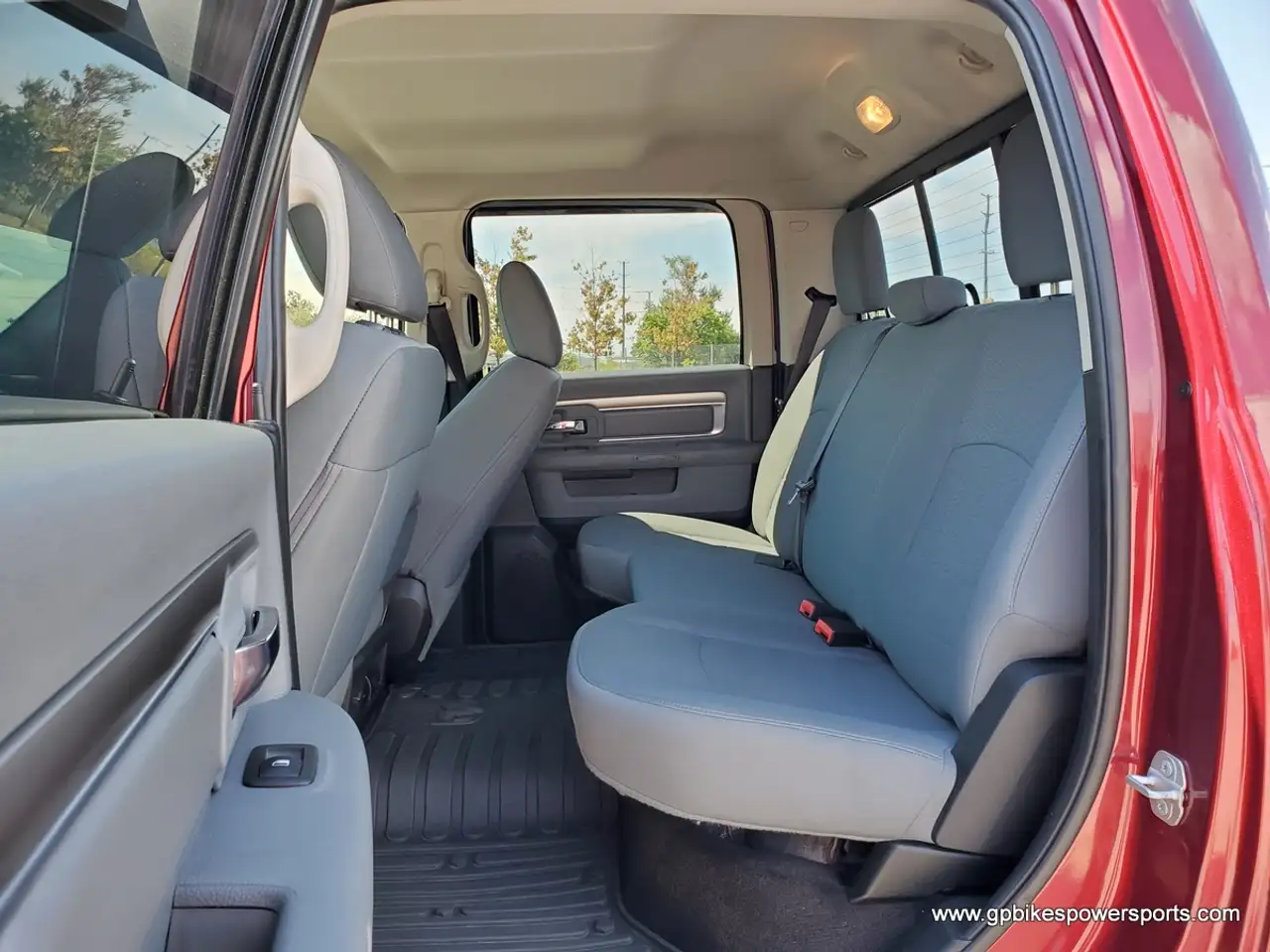 RAM 1500 photo RAM 1500