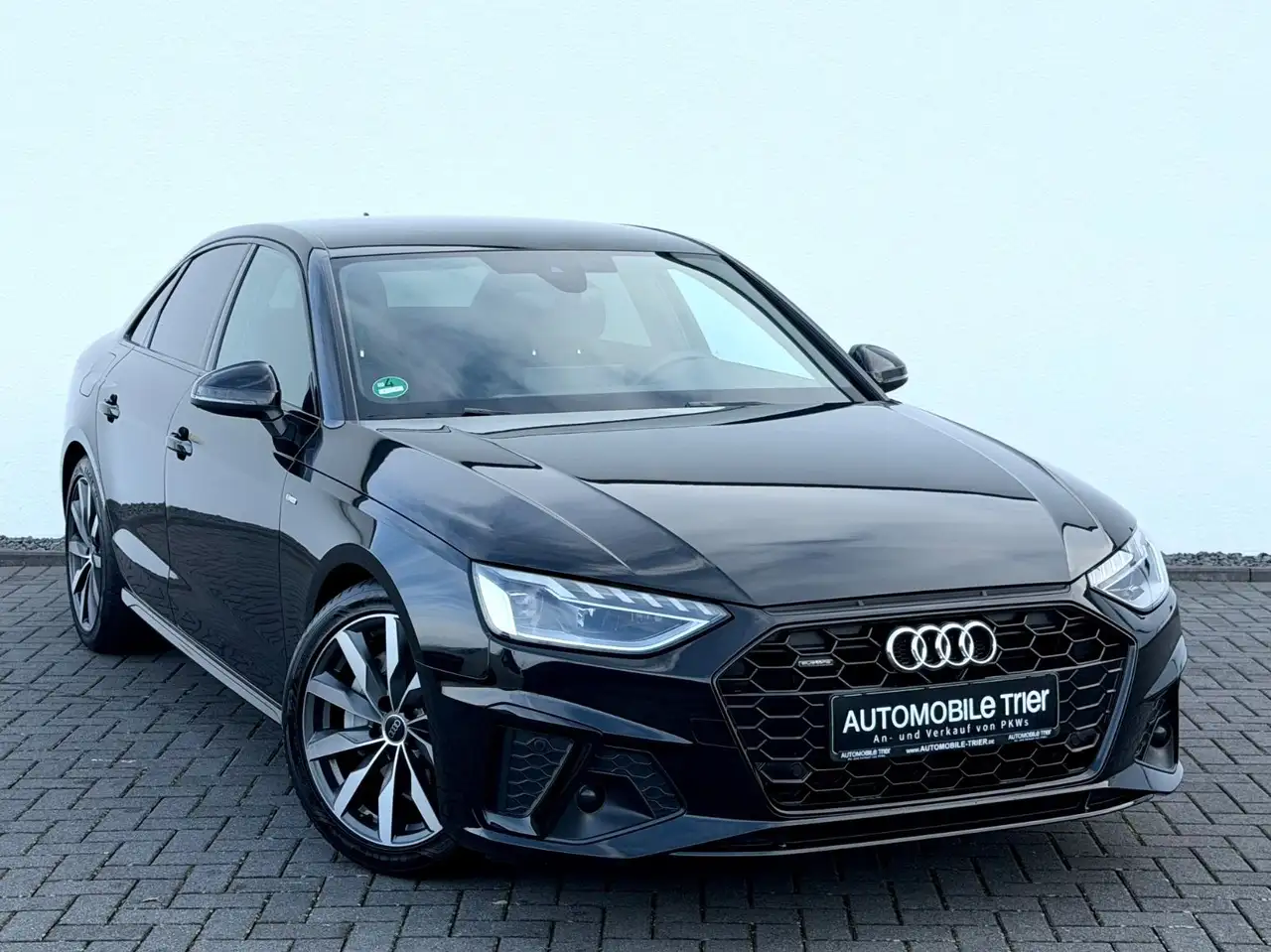 Audi A4 Lim. 40 TDI quattro S line /NAVI/LED/CAM/ 3
