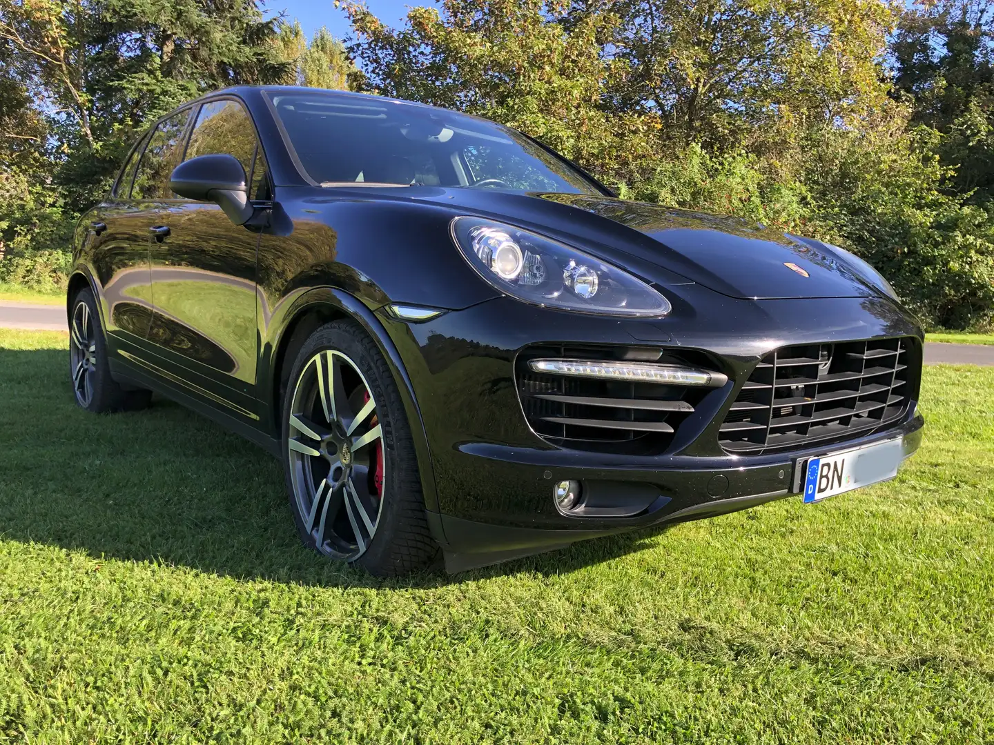 Porsche Cayenne Cayenne Turbo Tiptronic S Czarny - 1