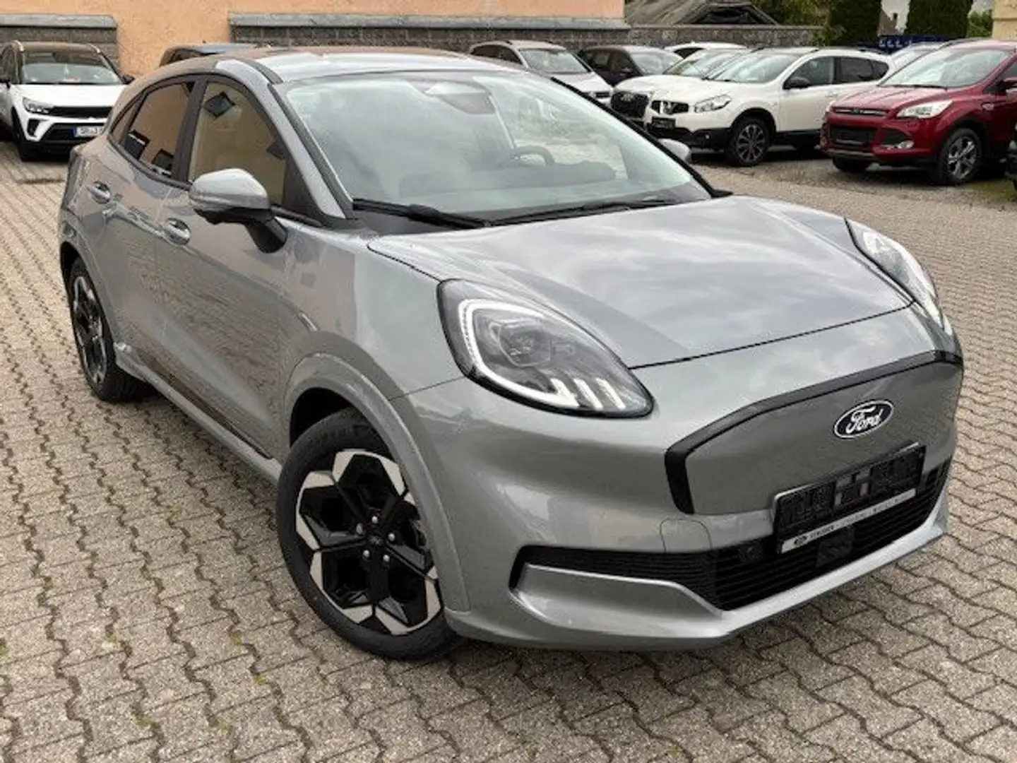 Ford Puma Gen-E Premium 43 kWh*AHK*iACC*360°-KAMERA* Silber - 2