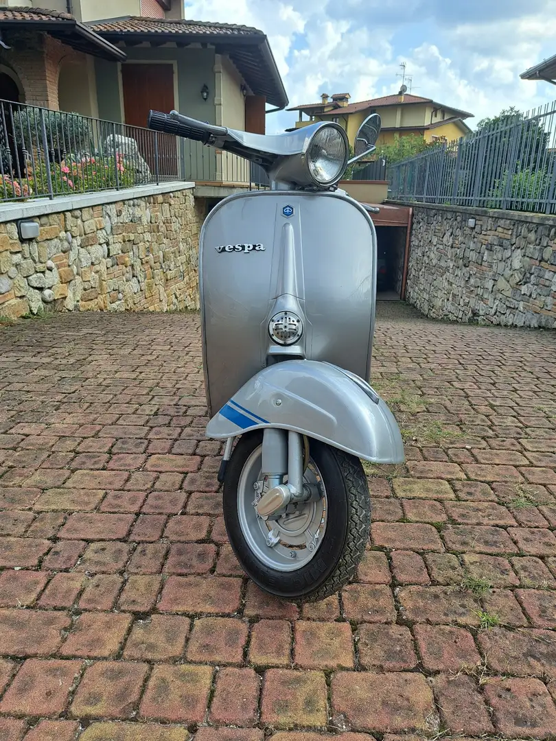 Piaggio Primavera Plateado - 1