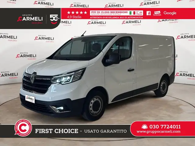 2022 Renault Trafic in White for sale