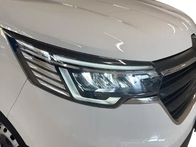 Renault Trafic view 15