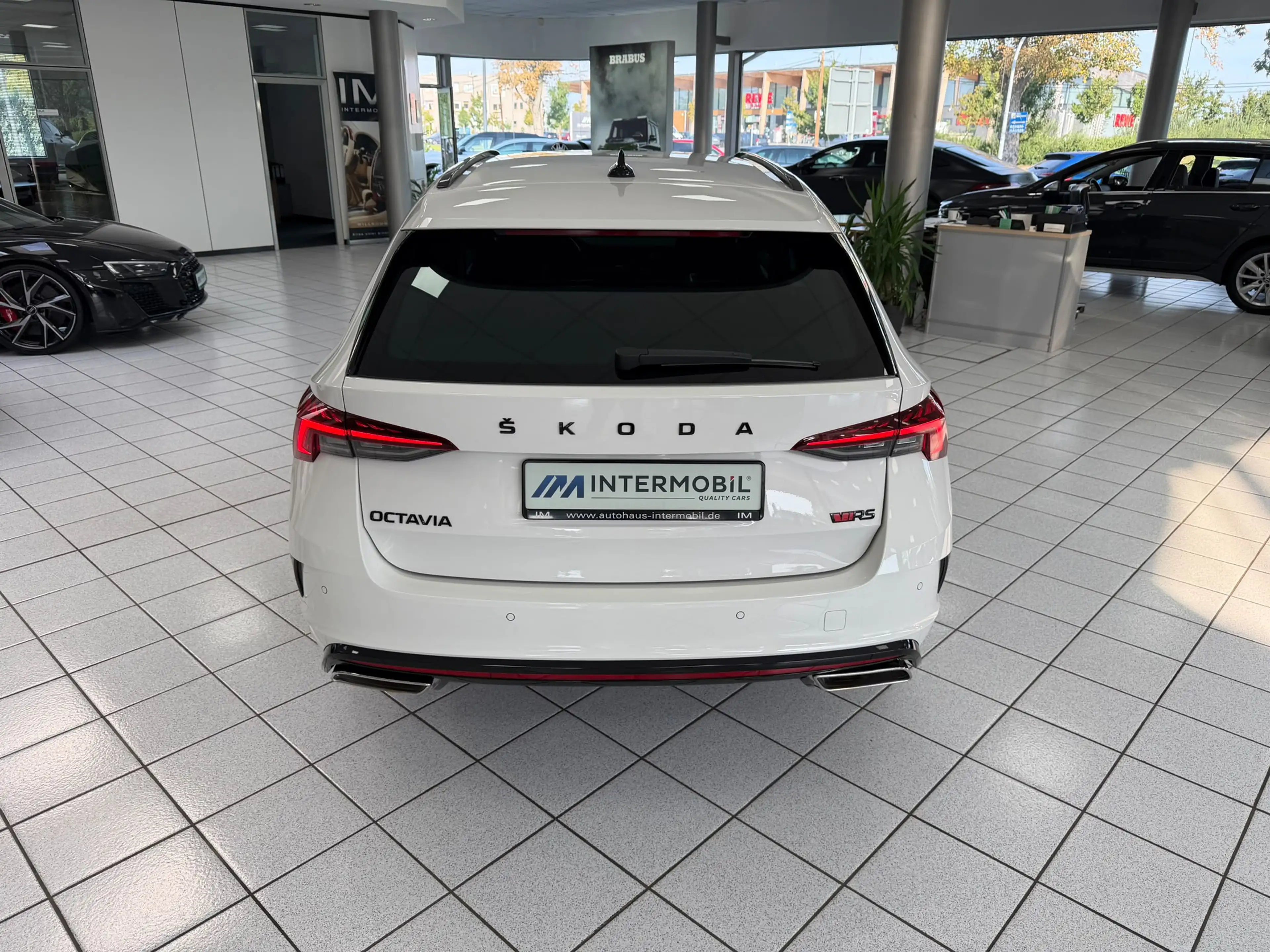Skoda Octavia Combi RS 2.0 TSI*LED*VIRTU*CarPlay*DAB* — photo 5