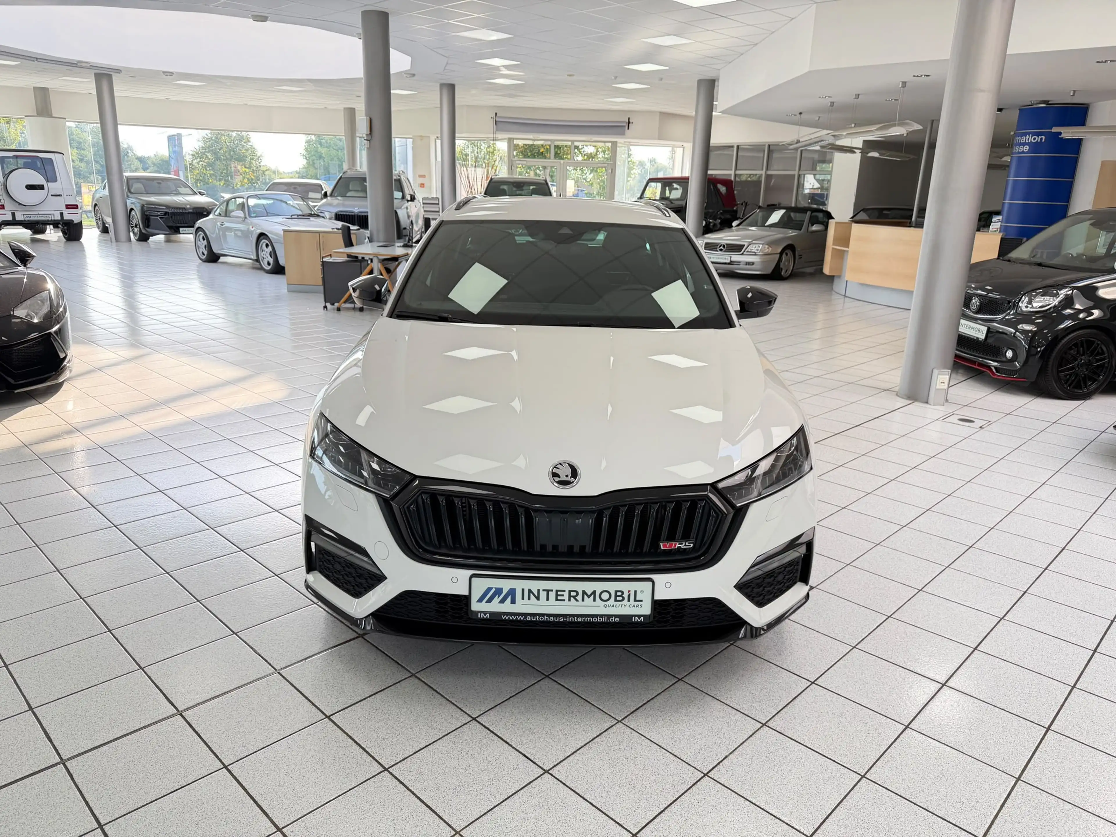 Skoda Octavia Combi RS 2.0 TSI*LED*VIRTU*CarPlay*DAB* — photo 2